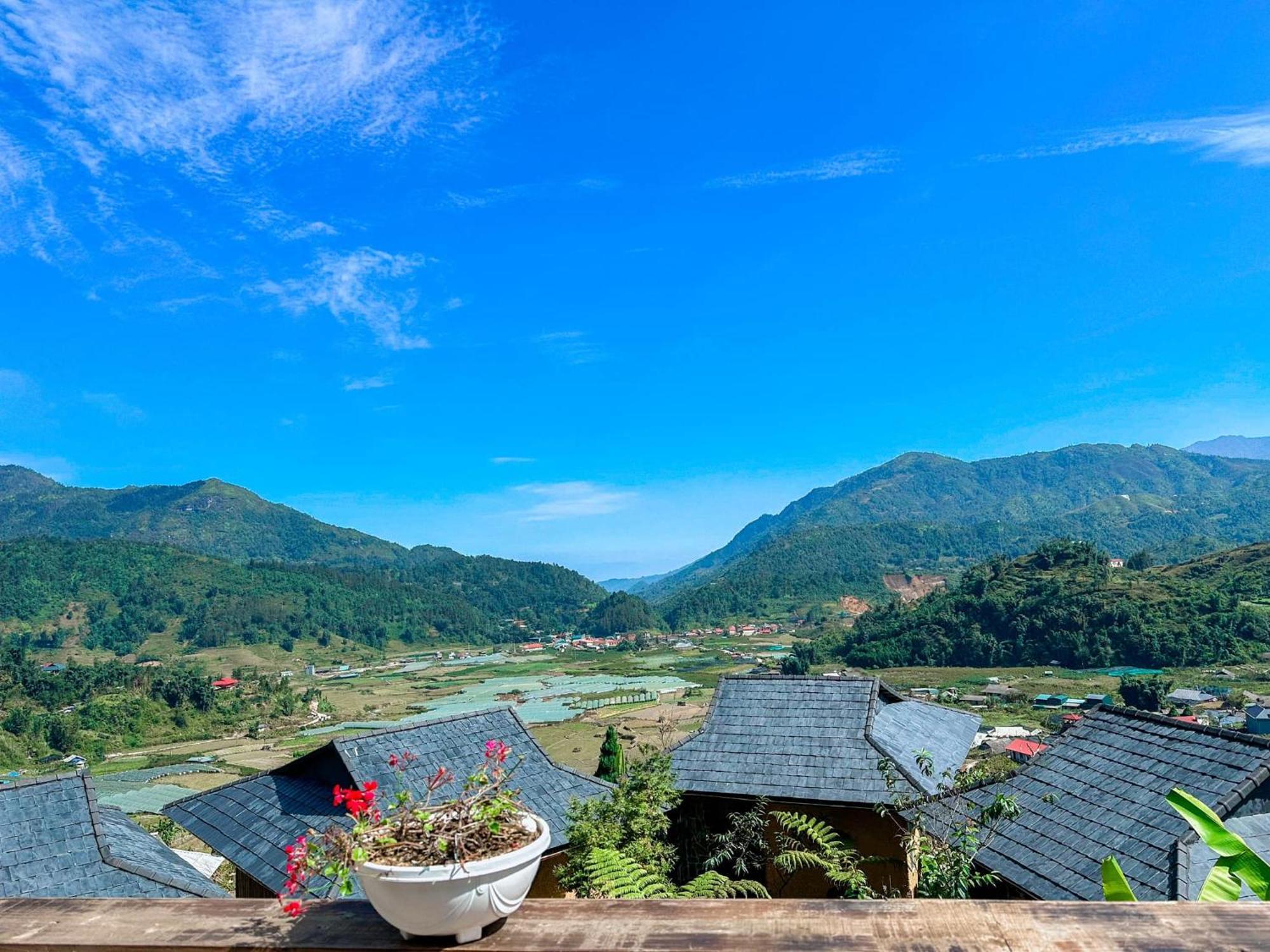 Black Ship Sapa Exterior photo