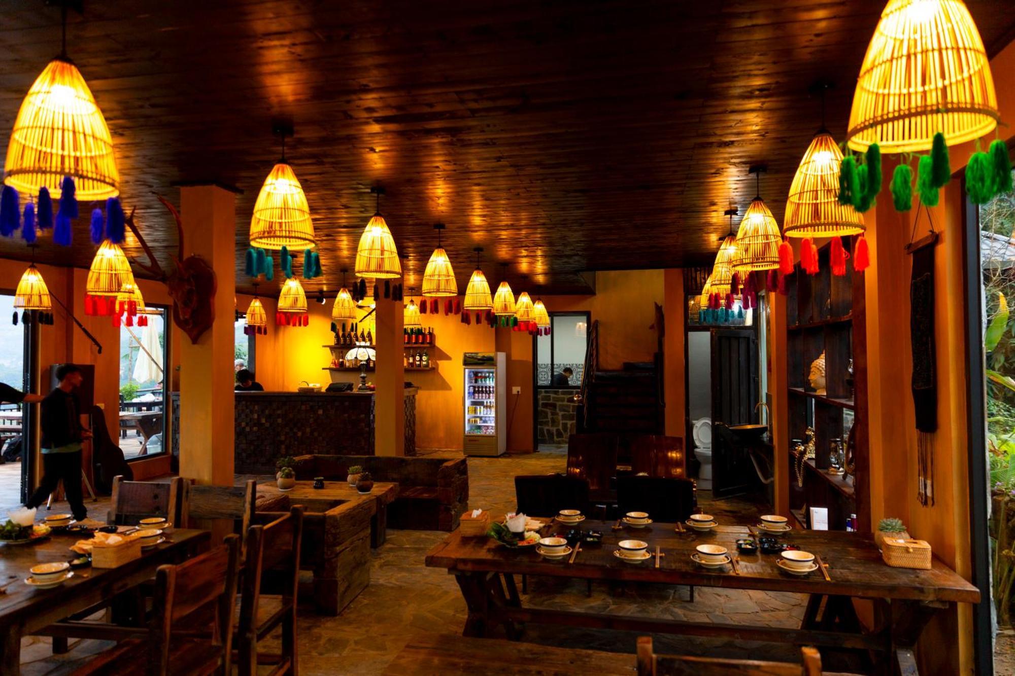 Black Ship Sapa Exterior photo