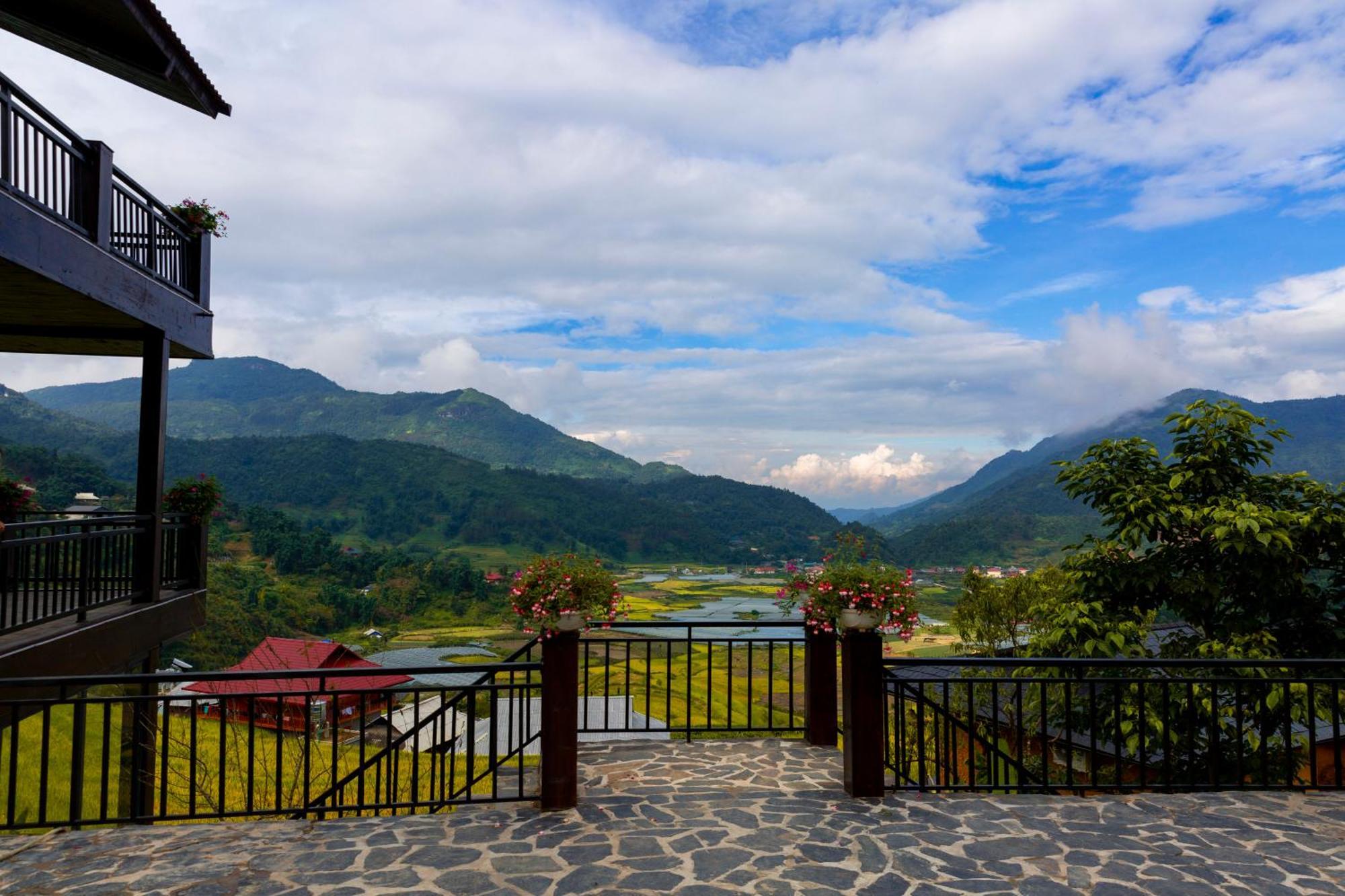 Black Ship Sapa Exterior photo